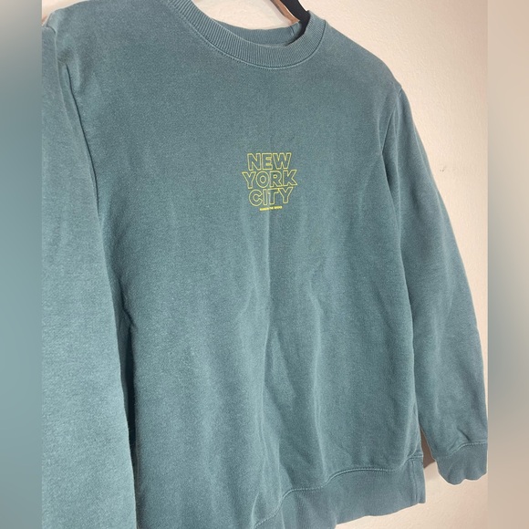 Cotton On Garments Womens Sweatshirt‎ NYC 1991 Graphic Teal Crewneck Size S - Picture 2 of 5